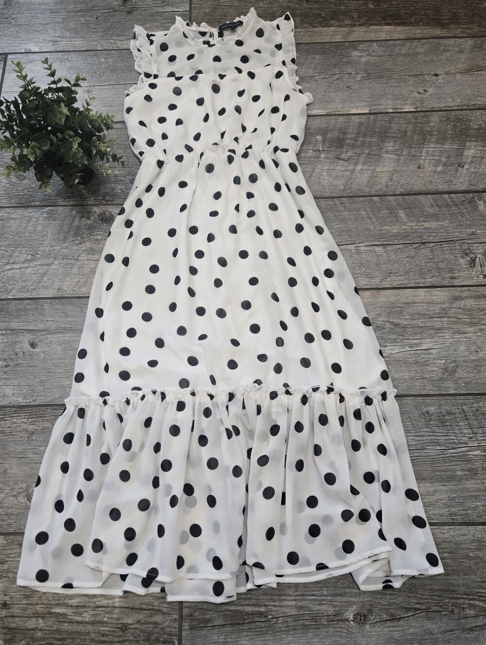 Gibsonlook Black & White Polka-Dot Chiffon Ruffle Tiered Maxi Dress, Small